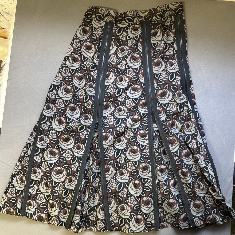 Dick & Jayne Cotton Floral Skirt With Zippers Adjustable Flair Whimsygoth